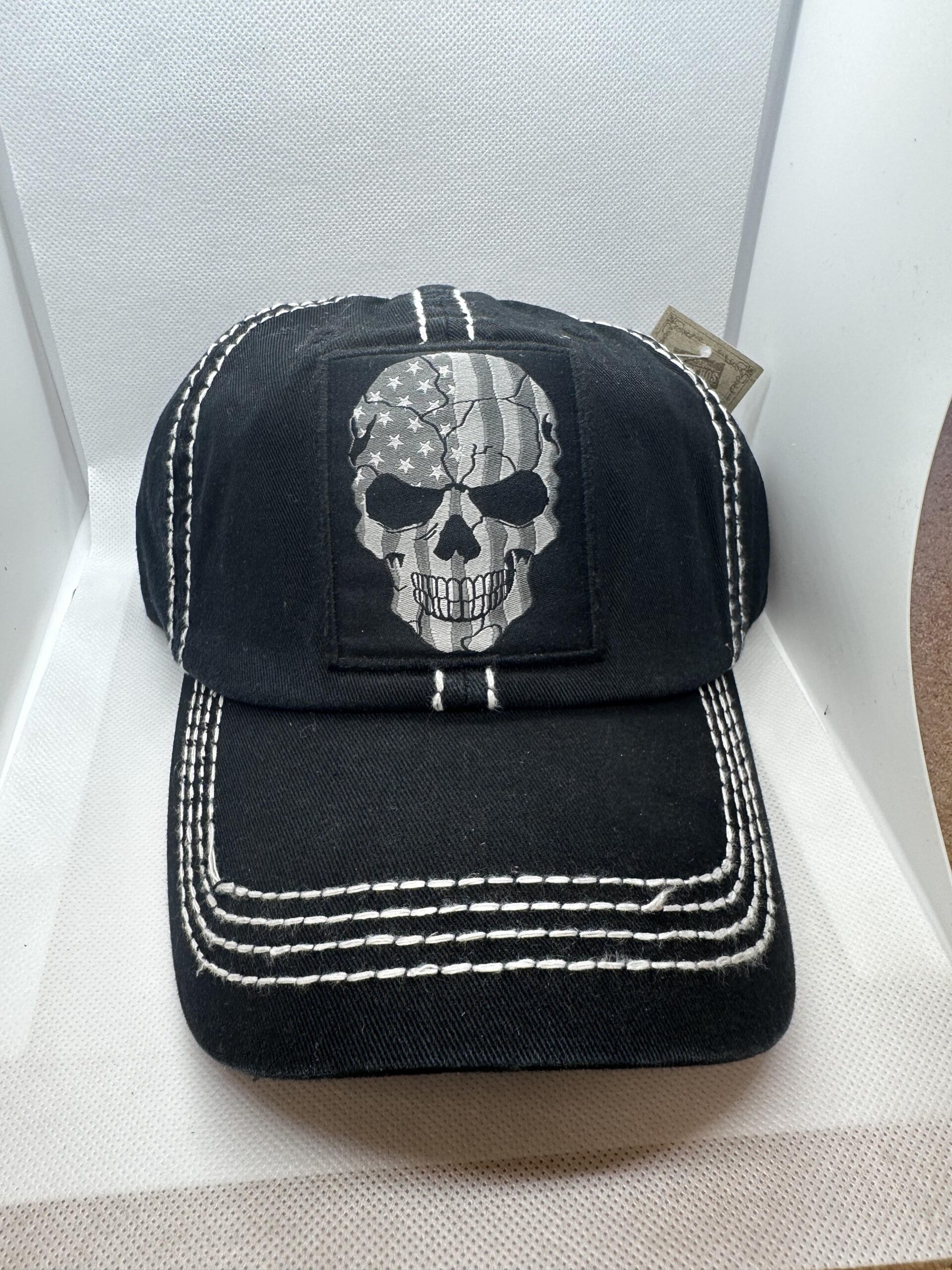 skull & flag hat